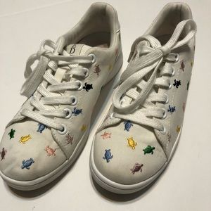 Ed Ellen degeneres chapala sneakers Sz 6M